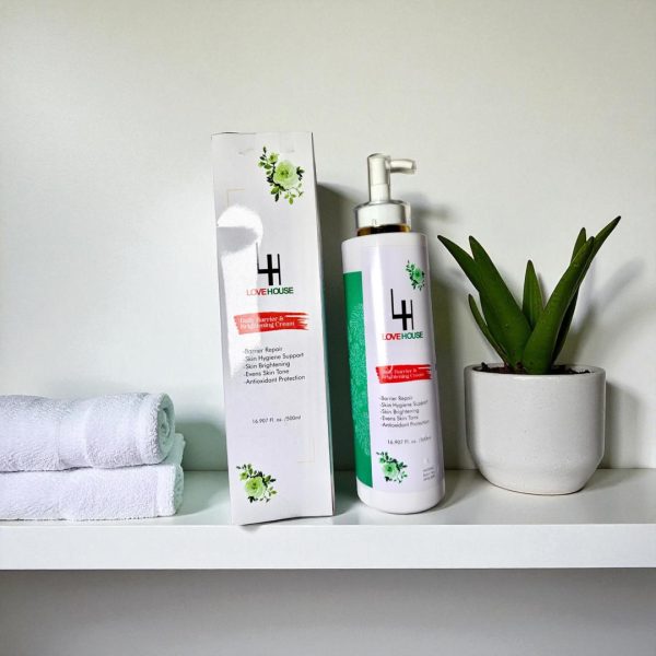 Love House Daily Barrier & Brightening Cream