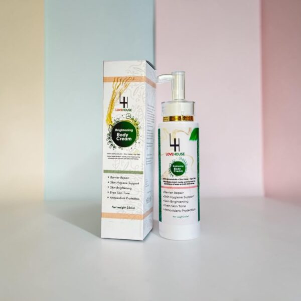 BRIGHTENING BODY CREAM