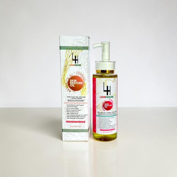 SKIN RESTORE OIL  (With Green tea + Moringa + African herbs)